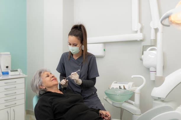 Best Emergency Tooth Extraction in Newington Forest, VA